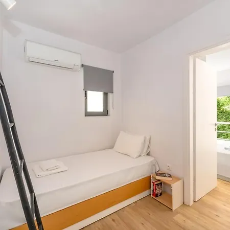 شقة Cozy Garden Flat خانيا