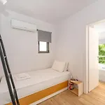 アパート Cozy Garden Flat ハニア